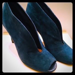 Halogen Teal Suede Booties